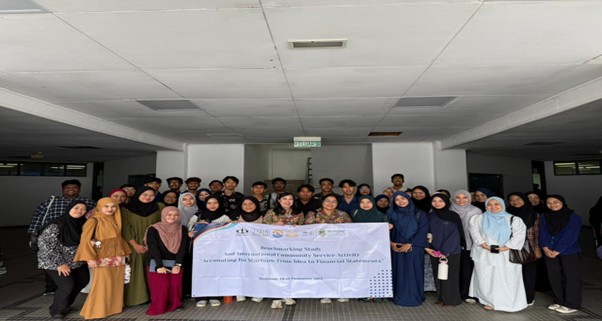 Community Services at Tunku Puteri Intan Safinaz School Of Accountancy Universiti Utara Malaysia